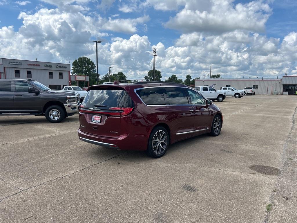 used 2022 Chrysler Pacifica car, priced at $23,995
