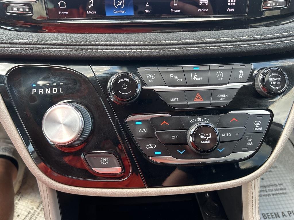 used 2022 Chrysler Pacifica car, priced at $23,995