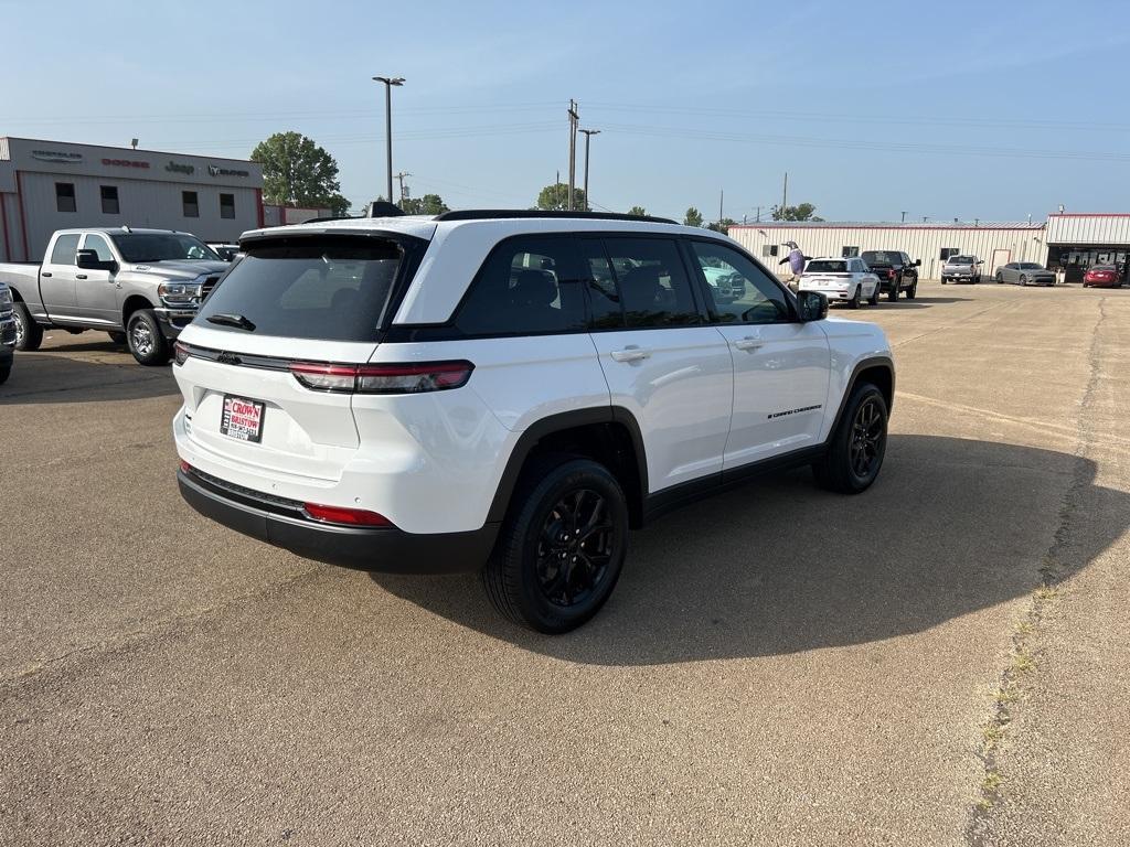 new 2024 Jeep Grand Cherokee car, priced at $46,435