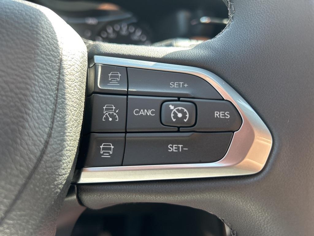 new 2025 Jeep Compass car, priced at $35,085