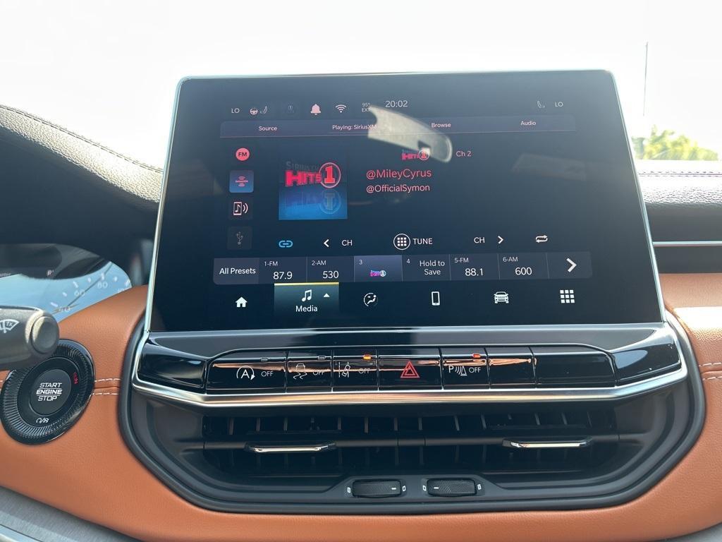 new 2025 Jeep Compass car, priced at $35,085