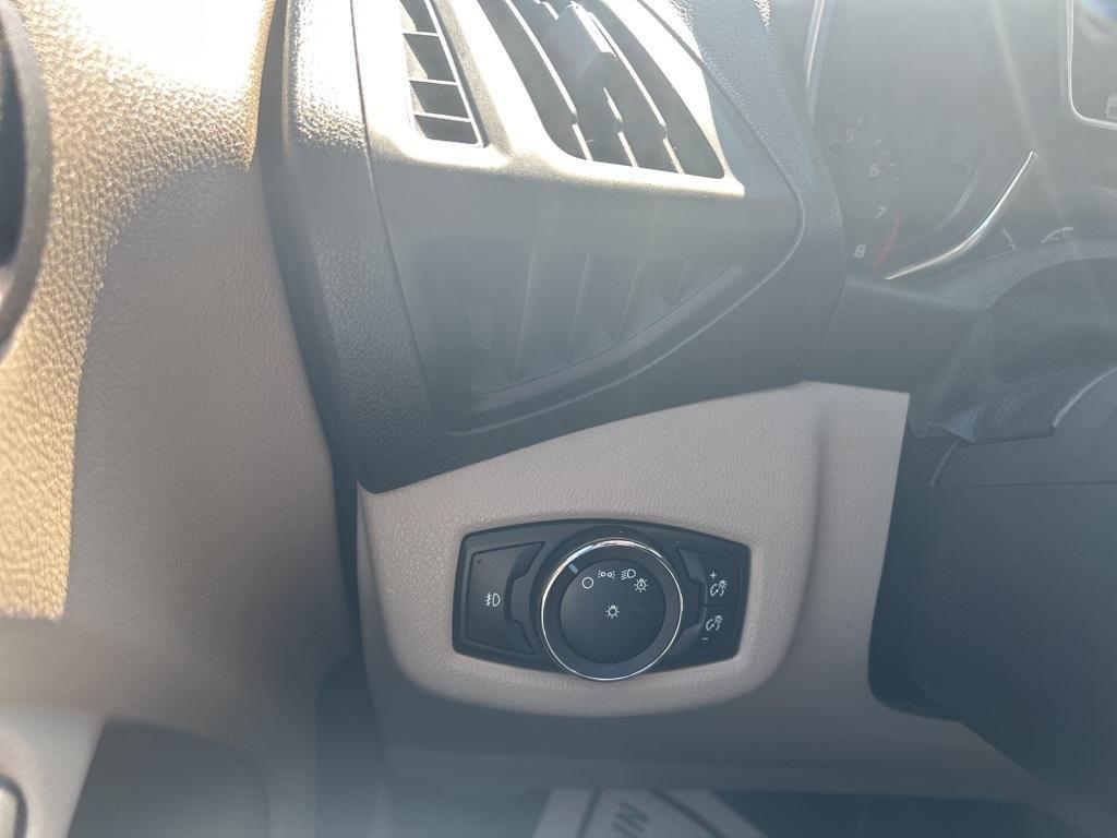 used 2015 Ford Transit Connect car, priced at $12,995