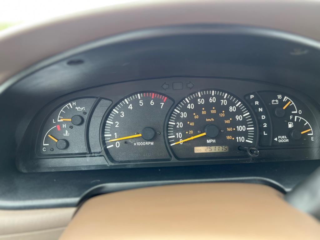 used 2004 Toyota Tundra car, priced at $8,999