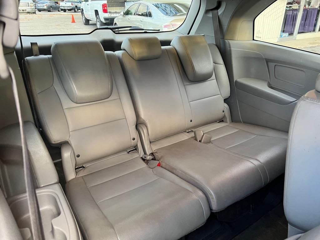 used 2015 Honda Odyssey car, priced at $5,999