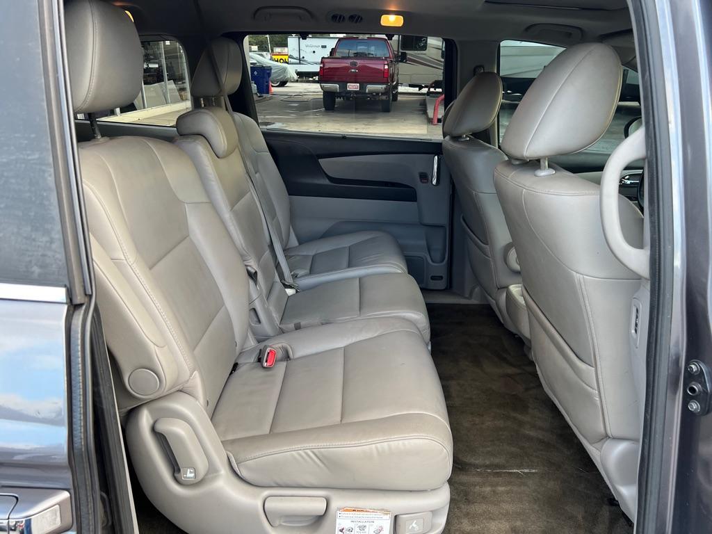 used 2015 Honda Odyssey car, priced at $5,999