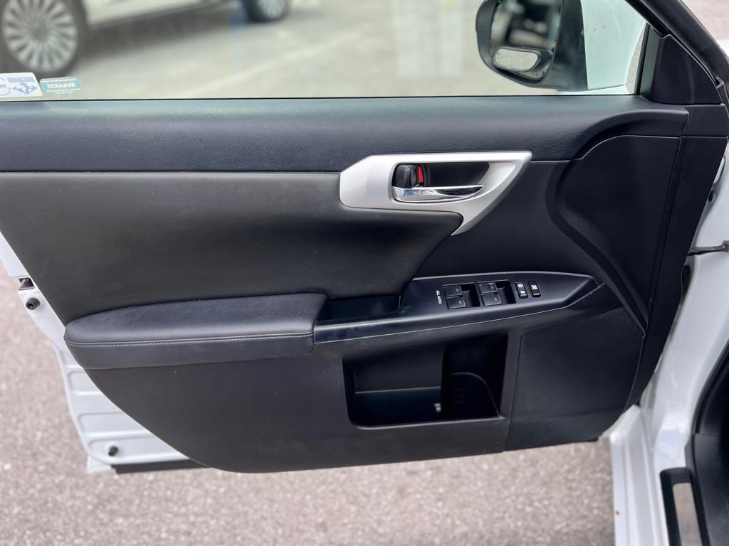 used 2013 Lexus CT 200h car, priced at $11,999