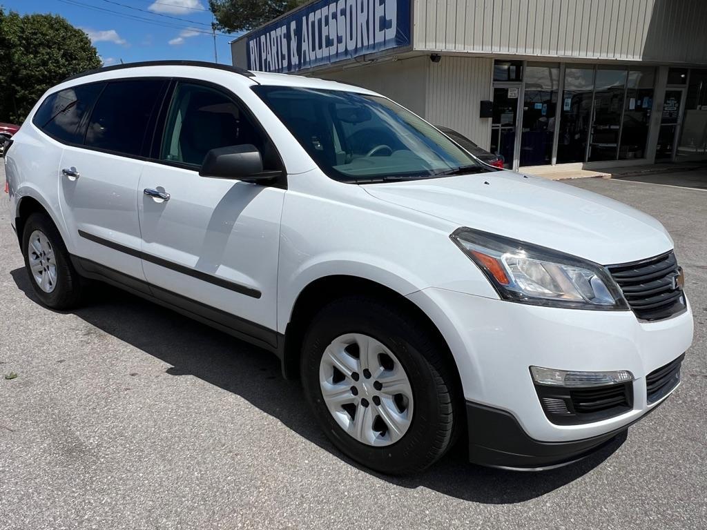 used 2017 Chevrolet Traverse car, priced at $10,999