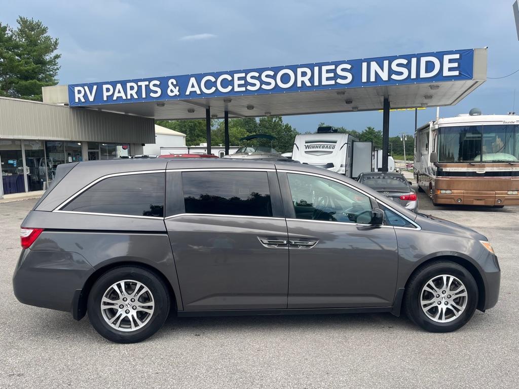 used 2013 Honda Odyssey car, priced at $11,999