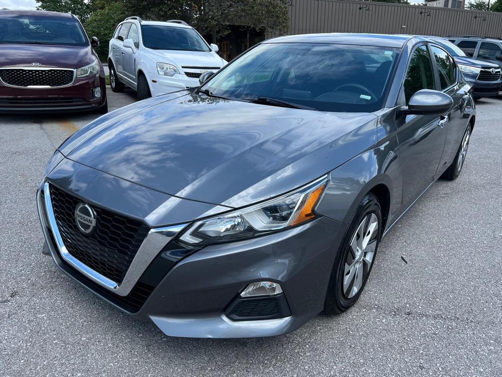 used 2019 Nissan Altima car, priced at $12,999