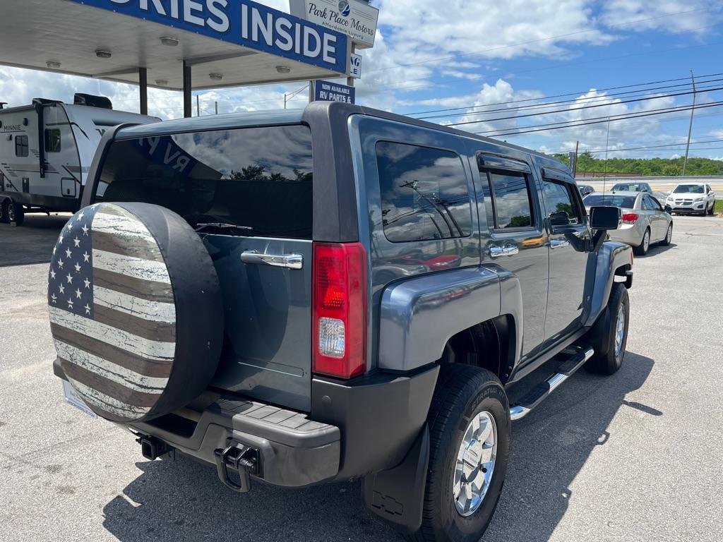 used 2006 Hummer H3 car, priced at $9,999