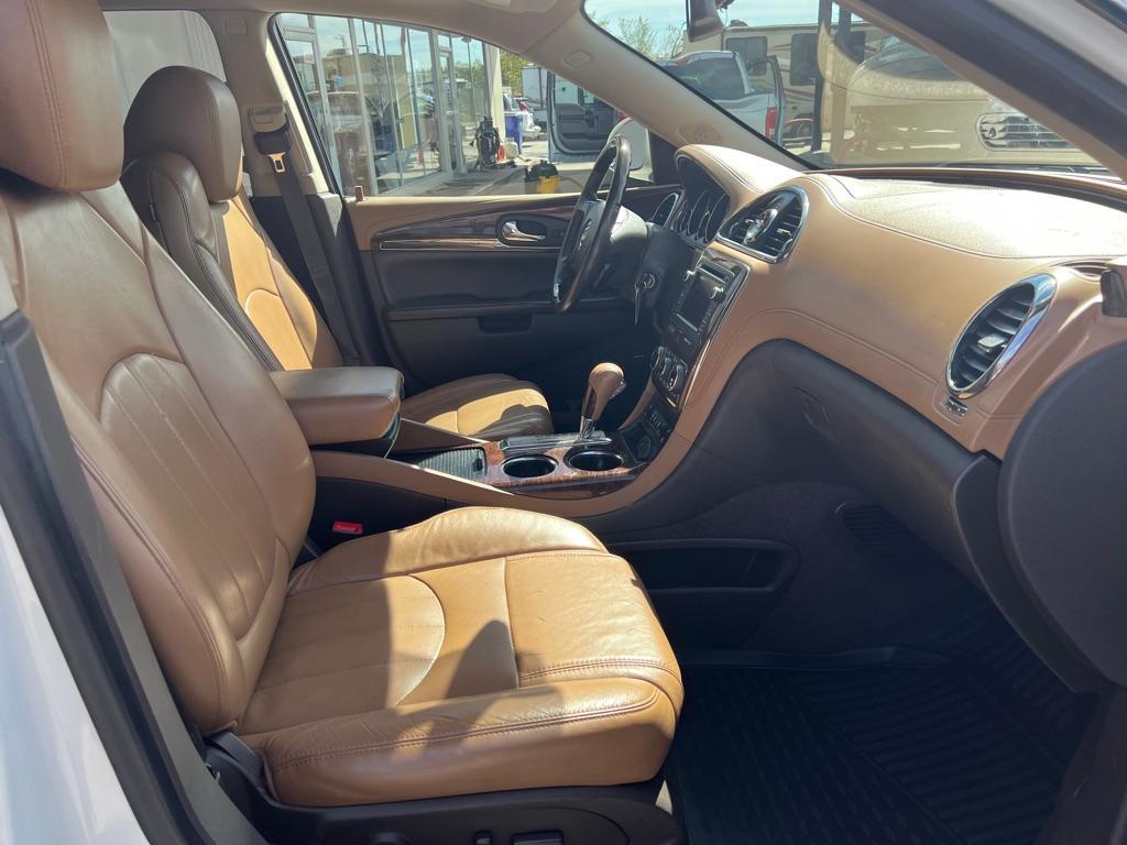 used 2015 Buick Enclave car, priced at $9,999