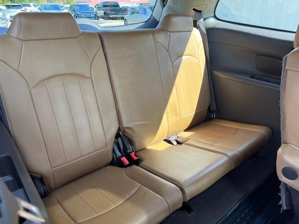 used 2015 Buick Enclave car, priced at $9,999
