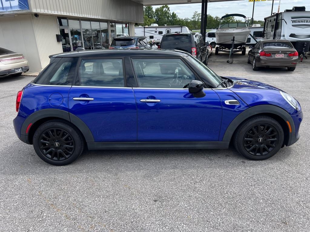 used 2021 MINI Hardtop car, priced at $15,999