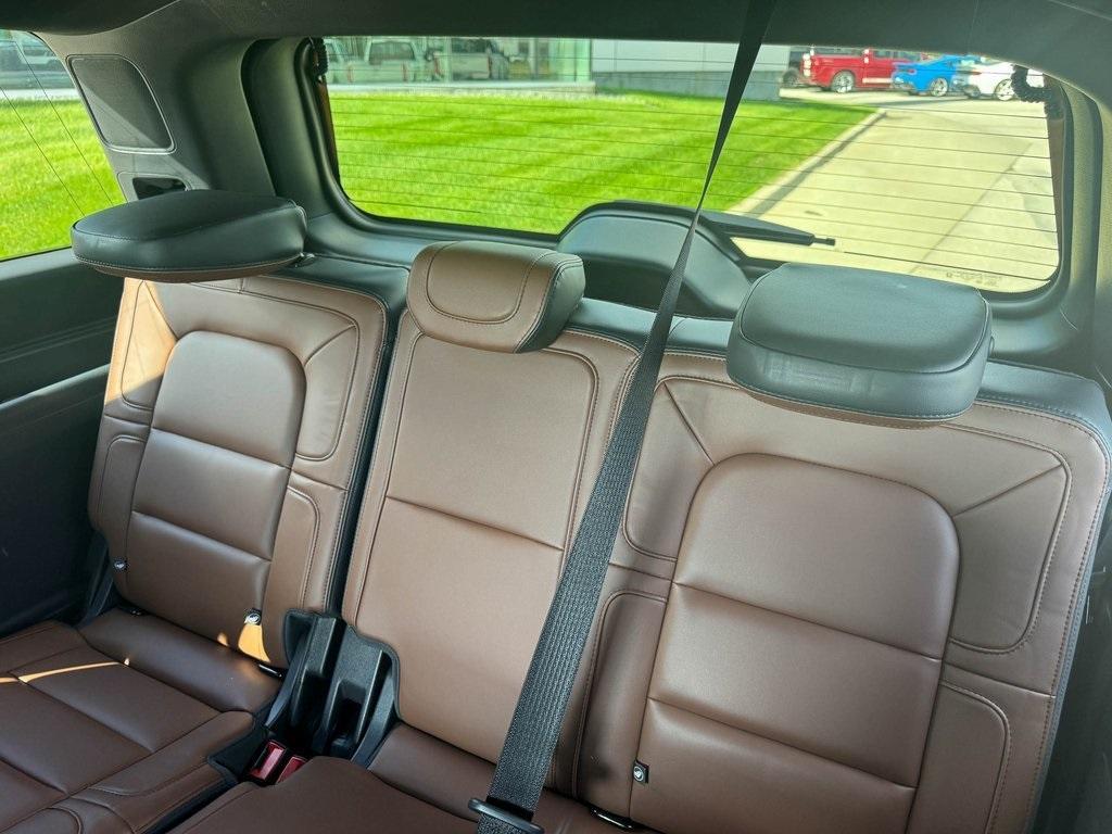 used 2024 Lincoln Navigator car, priced at $73,968