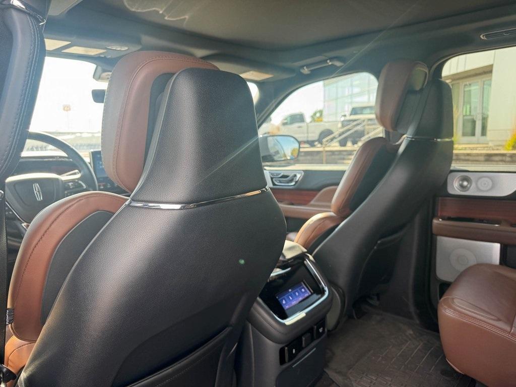 used 2024 Lincoln Navigator car, priced at $73,968