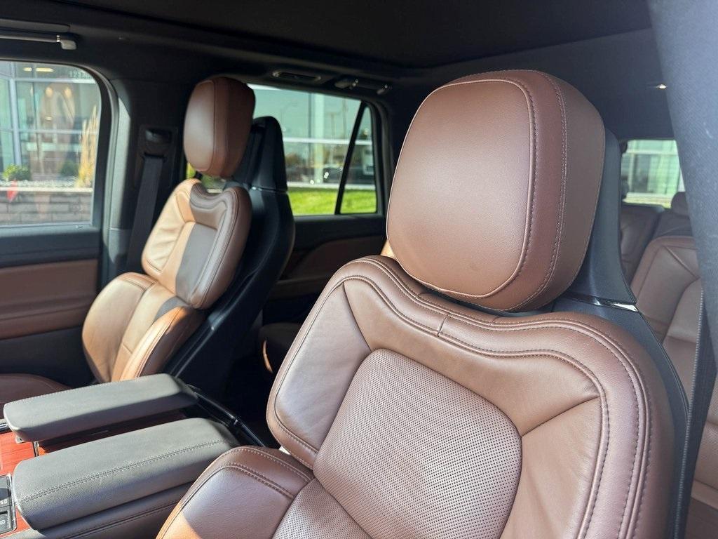 used 2024 Lincoln Navigator car, priced at $73,968