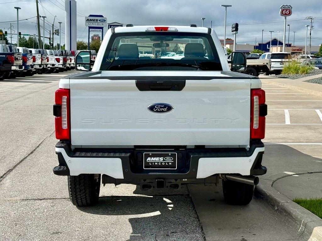 new 2025 Ford F-250 car, priced at $53,687