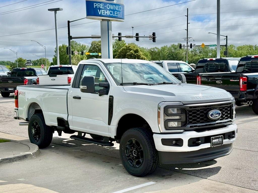 new 2025 Ford F-250 car, priced at $53,687