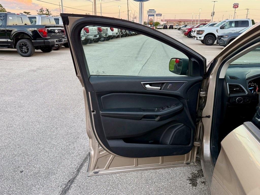 used 2020 Ford Edge car, priced at $17,658