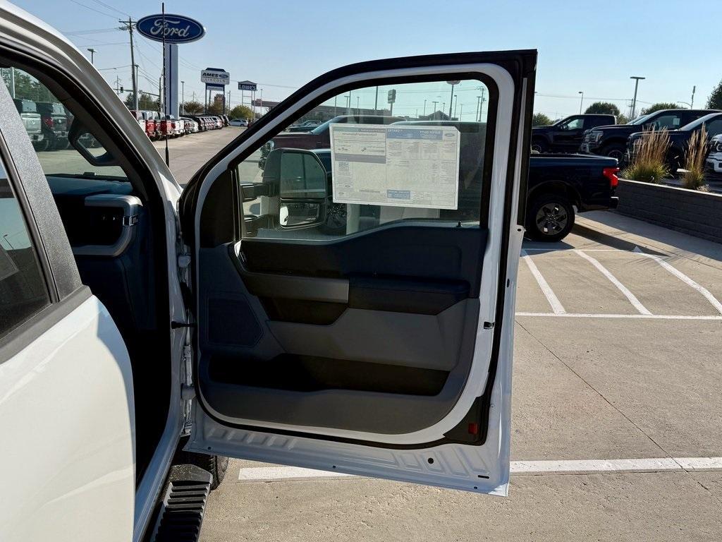 new 2026 Ford F-350 car, priced at $58,886