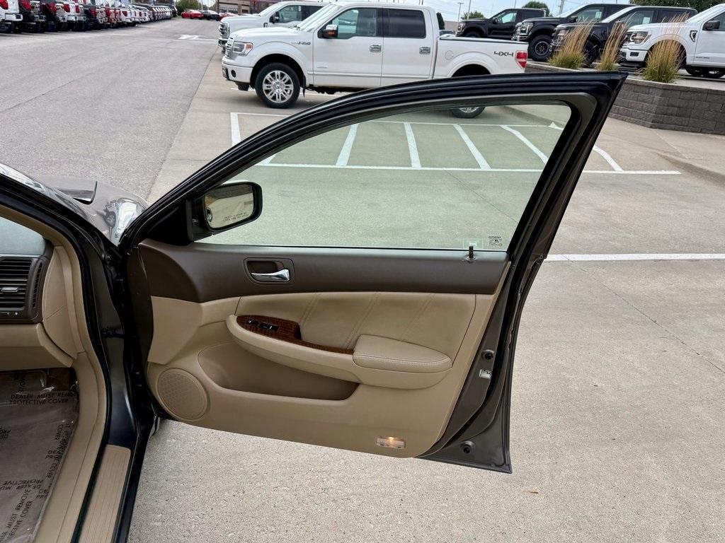 used 2006 Honda Accord car, priced at $6,858