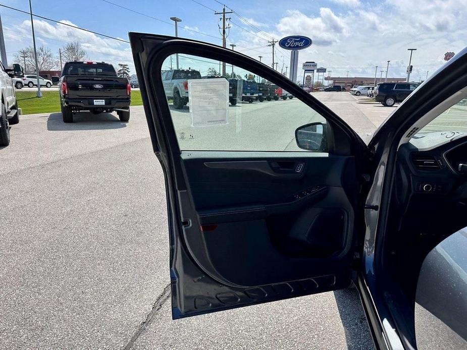 new 2024 Ford Escape car, priced at $32,888