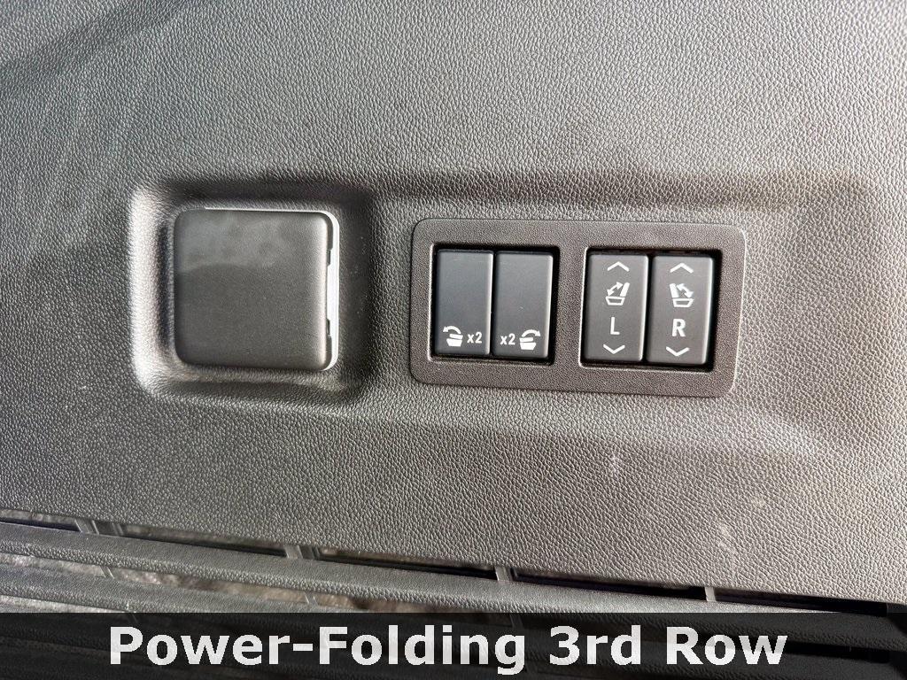 used 2025 Chevrolet Suburban car, priced at $73,533