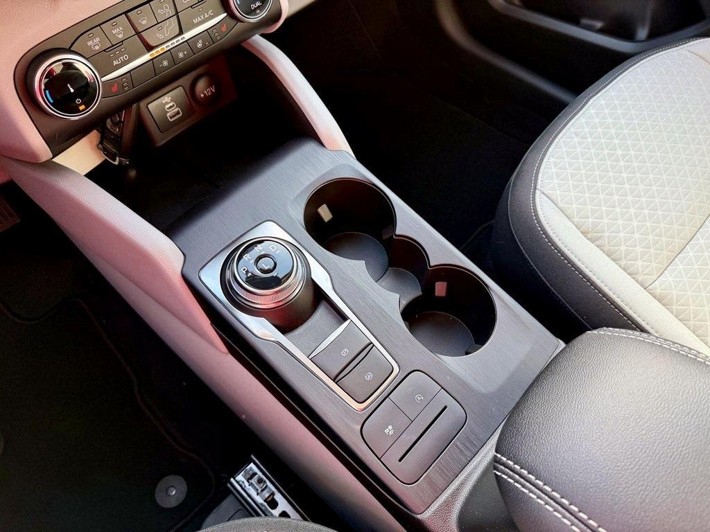 new 2025 Ford Escape car, priced at $28,879