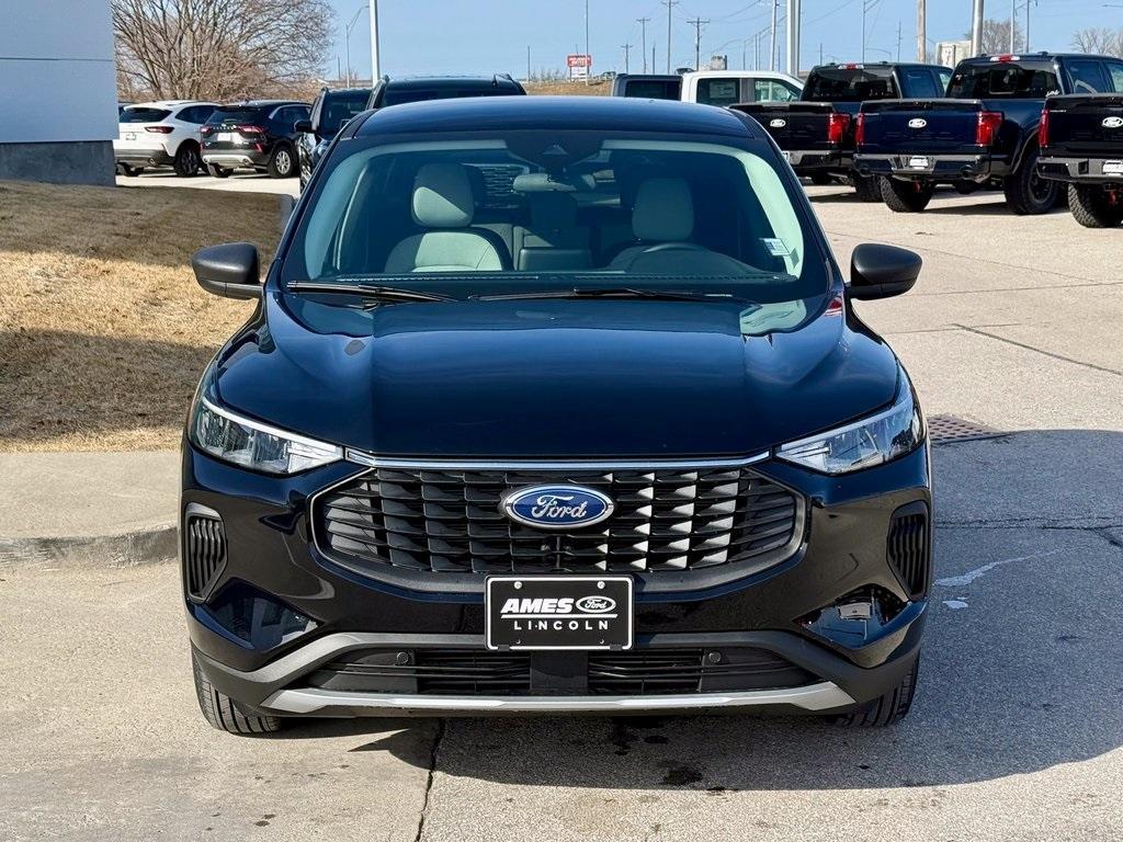 new 2025 Ford Escape car, priced at $28,879