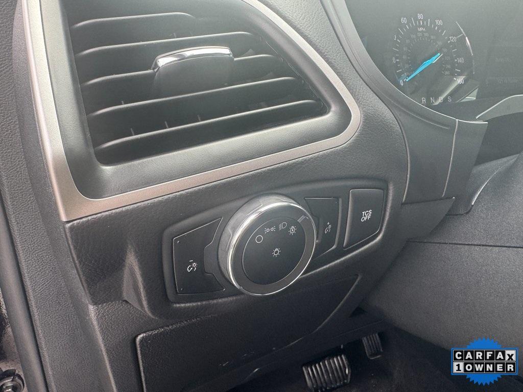 used 2024 Ford Edge car, priced at $29,238