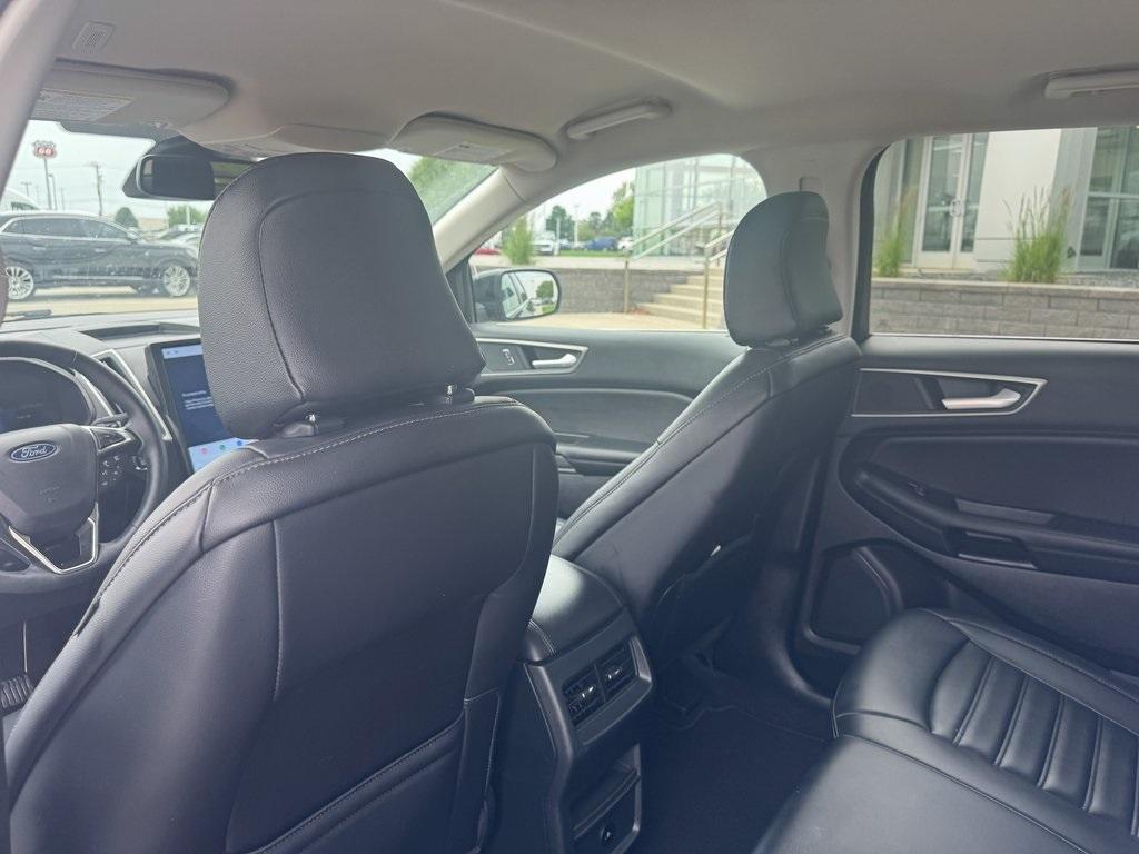 used 2024 Ford Edge car, priced at $24,893