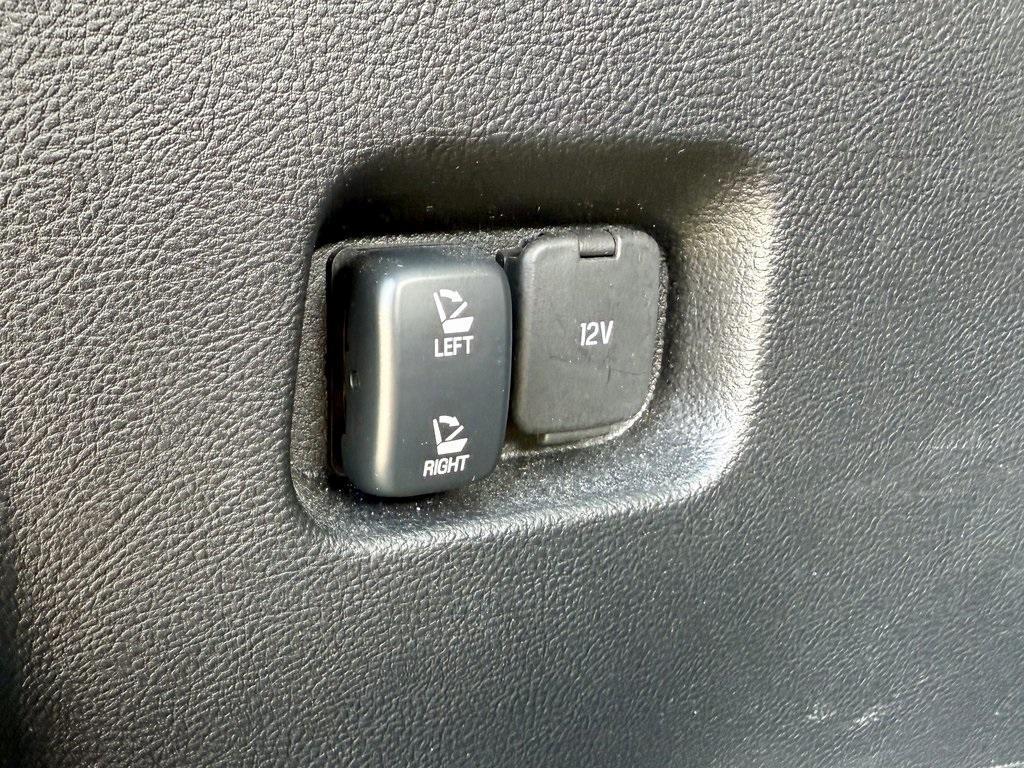 used 2024 Ford Edge car, priced at $29,238