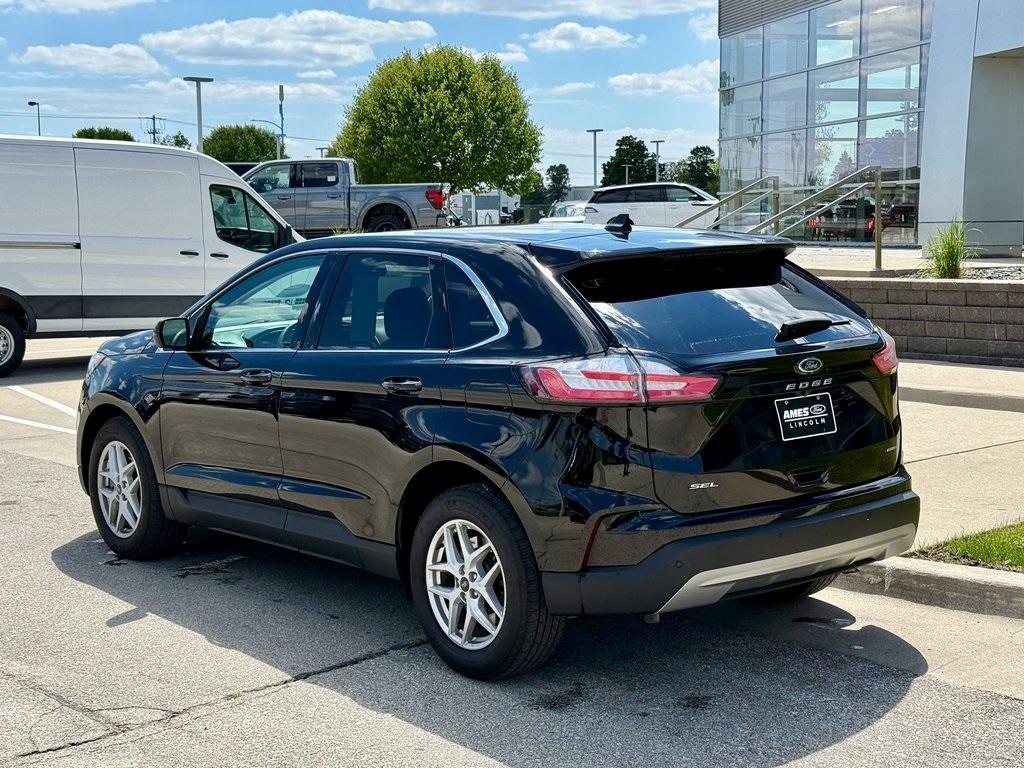 used 2024 Ford Edge car, priced at $29,238