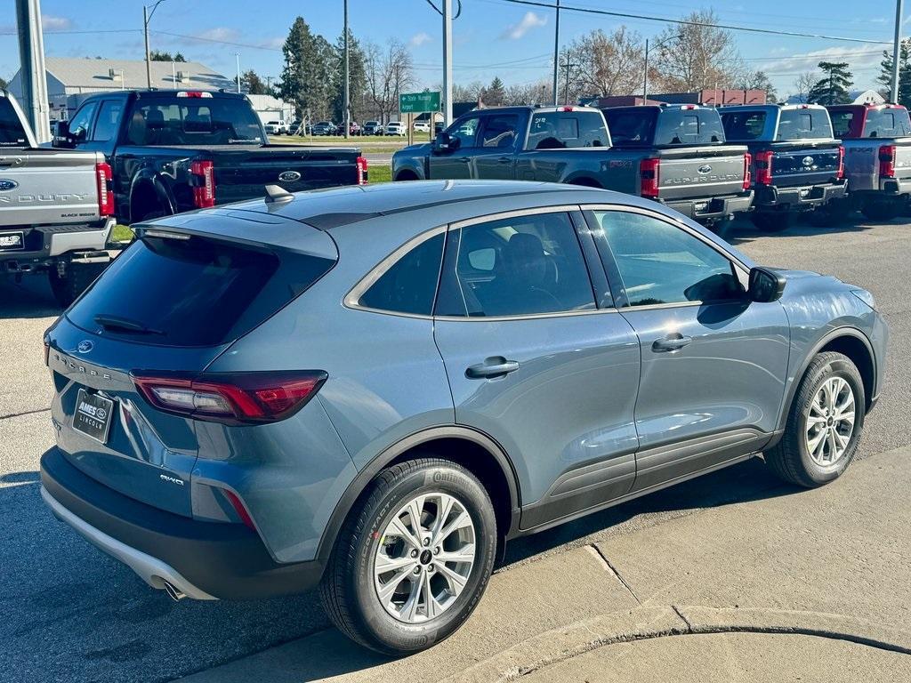 new 2025 Ford Escape car, priced at $30,448