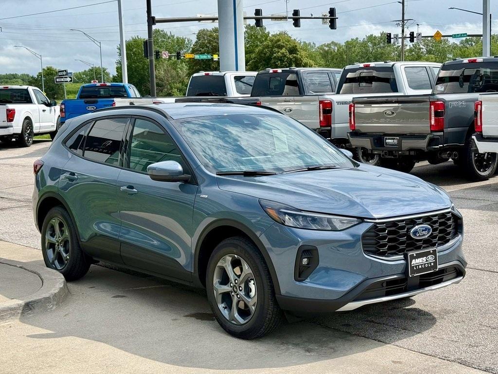 new 2025 Ford Escape car, priced at $31,811