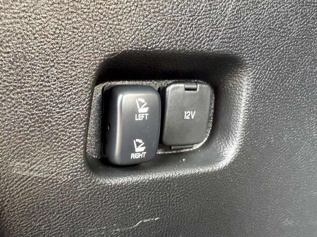 used 2024 Ford Edge car, priced at $28,934