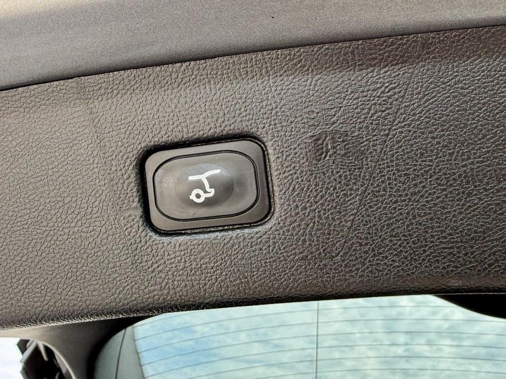 used 2024 Ford Edge car, priced at $28,934
