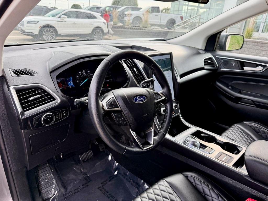used 2024 Ford Edge car, priced at $28,934