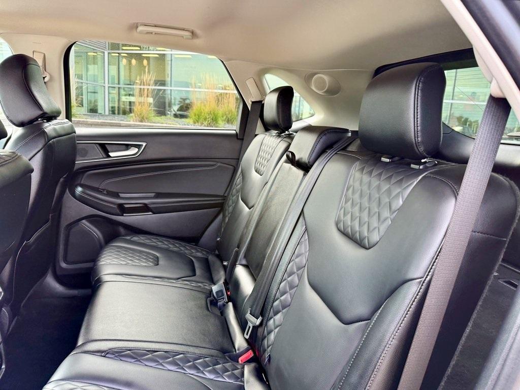 used 2024 Ford Edge car, priced at $28,934