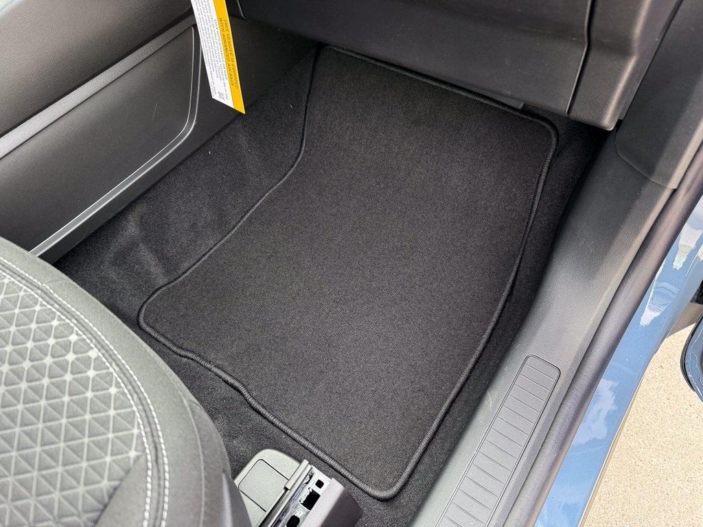 new 2025 Ford Escape car, priced at $29,875