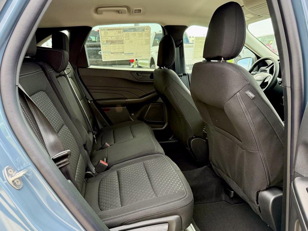 new 2025 Ford Escape car, priced at $29,875
