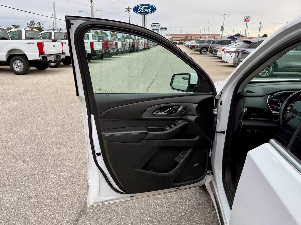 used 2019 Chevrolet Traverse car, priced at $20,968