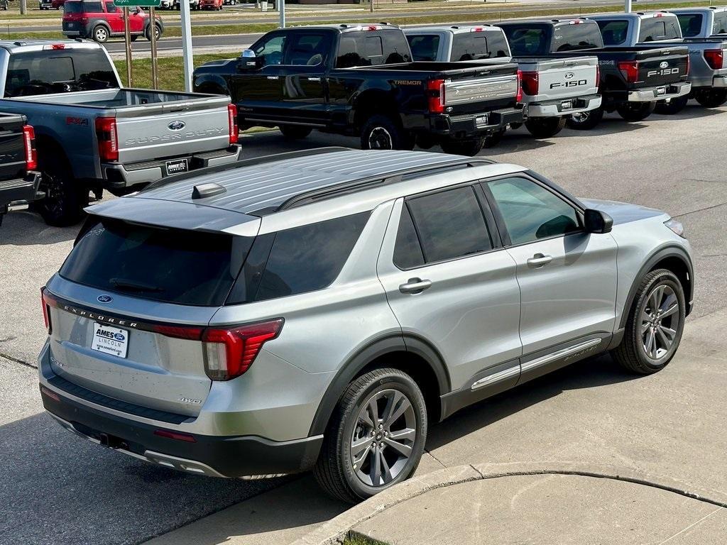 new 2025 Ford Explorer car, priced at $45,855