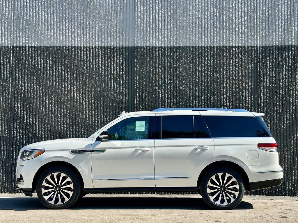 new 2024 Lincoln Navigator car, priced at $102,792