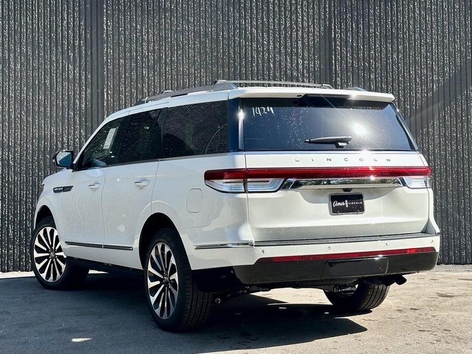 new 2024 Lincoln Navigator car, priced at $102,792