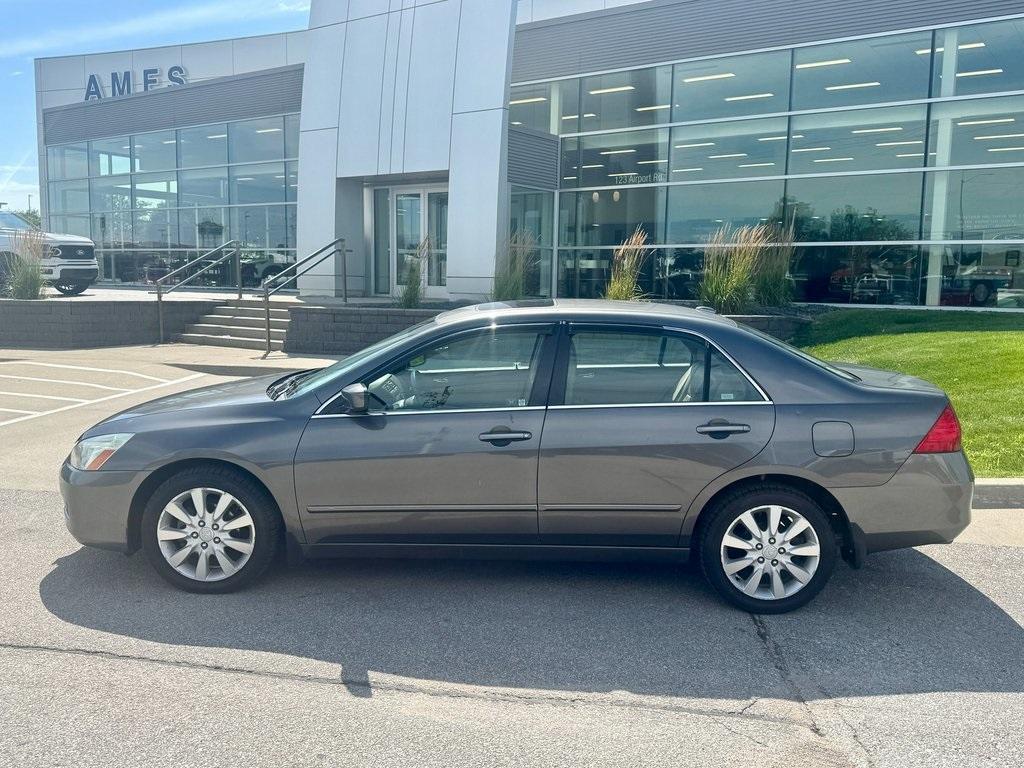 used 2006 Honda Accord car, priced at $5,236