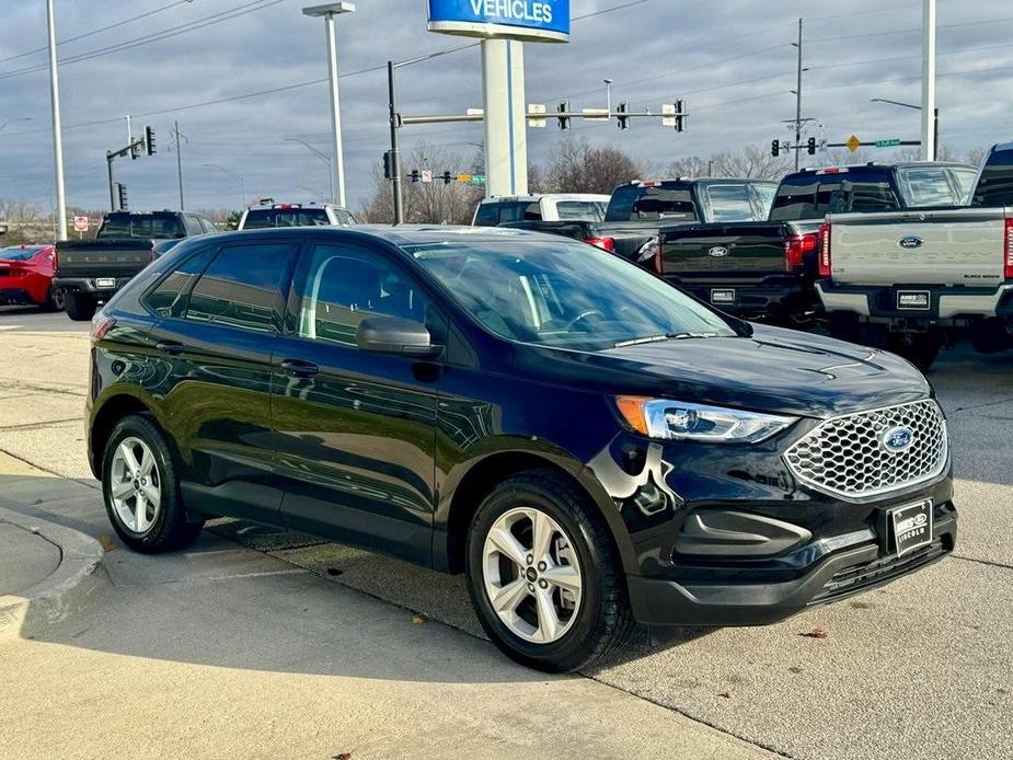 new 2024 Ford Edge car, priced at $33,260