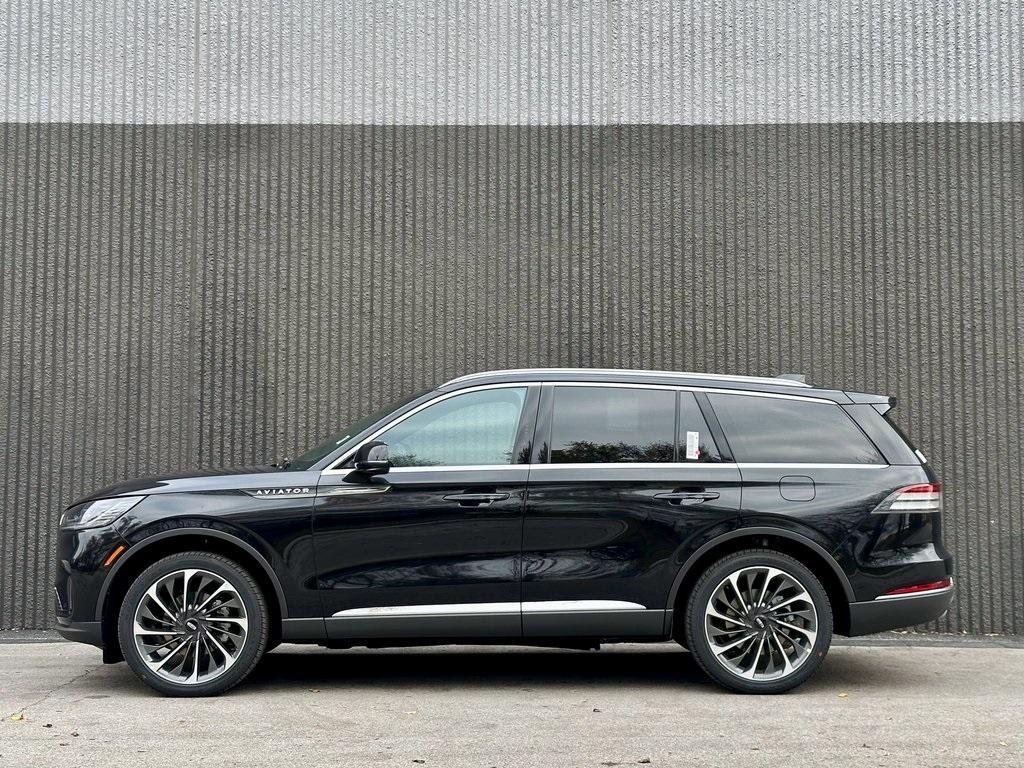 new 2025 Lincoln Aviator car, priced at $75,509