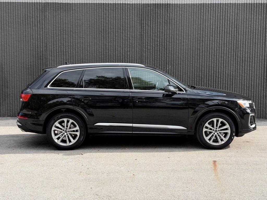 used 2025 Audi Q7 car, priced at $58,698