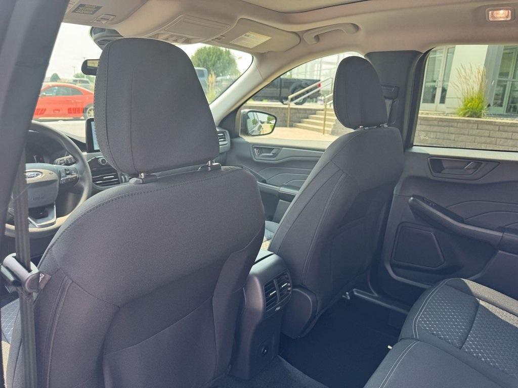 new 2025 Ford Escape car, priced at $27,271